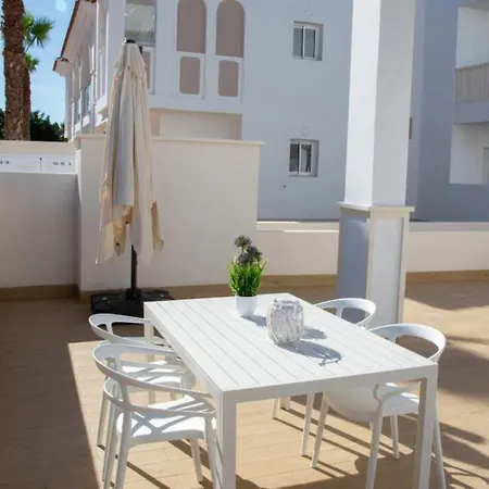 Encantador Apartamento Con Piscina Y Ac - Helgafell 127 *