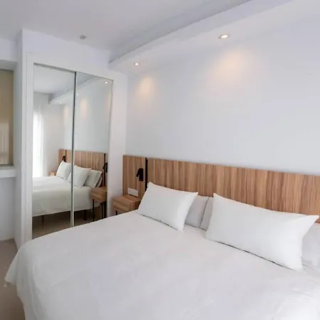 Encantador Apartamento Con Piscina Y Ac - Helgafell 127 *