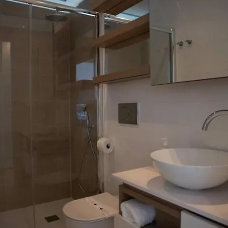 Appartement Encantador Apartamento Con Piscina Y Ac - Helgafell 127